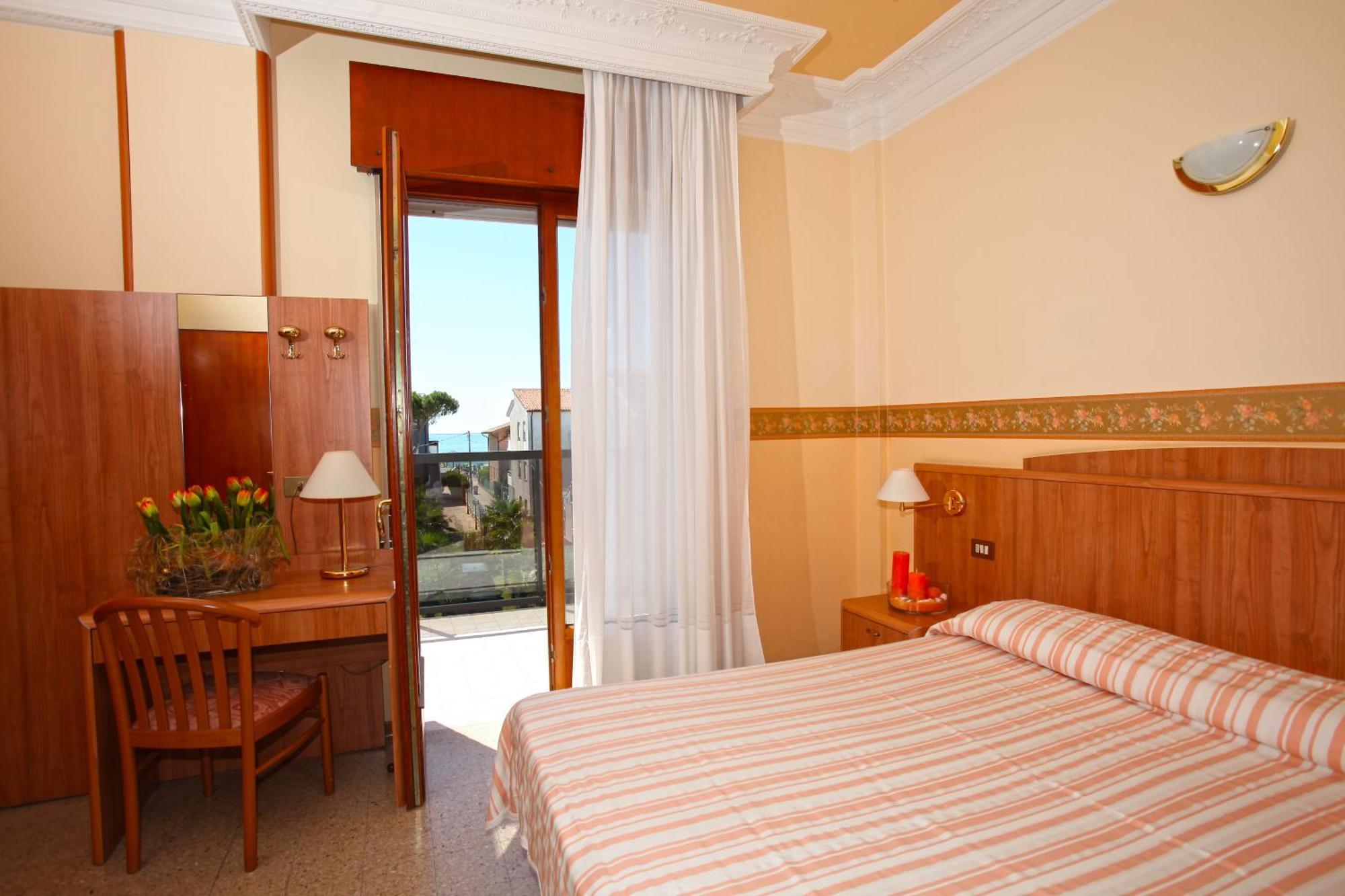 Hotel Smeraldo Lido di Jesolo Habitación foto